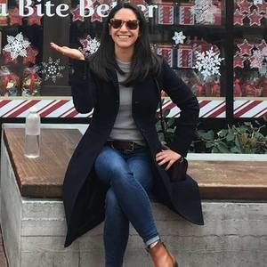 Meet your Posher, Raquel